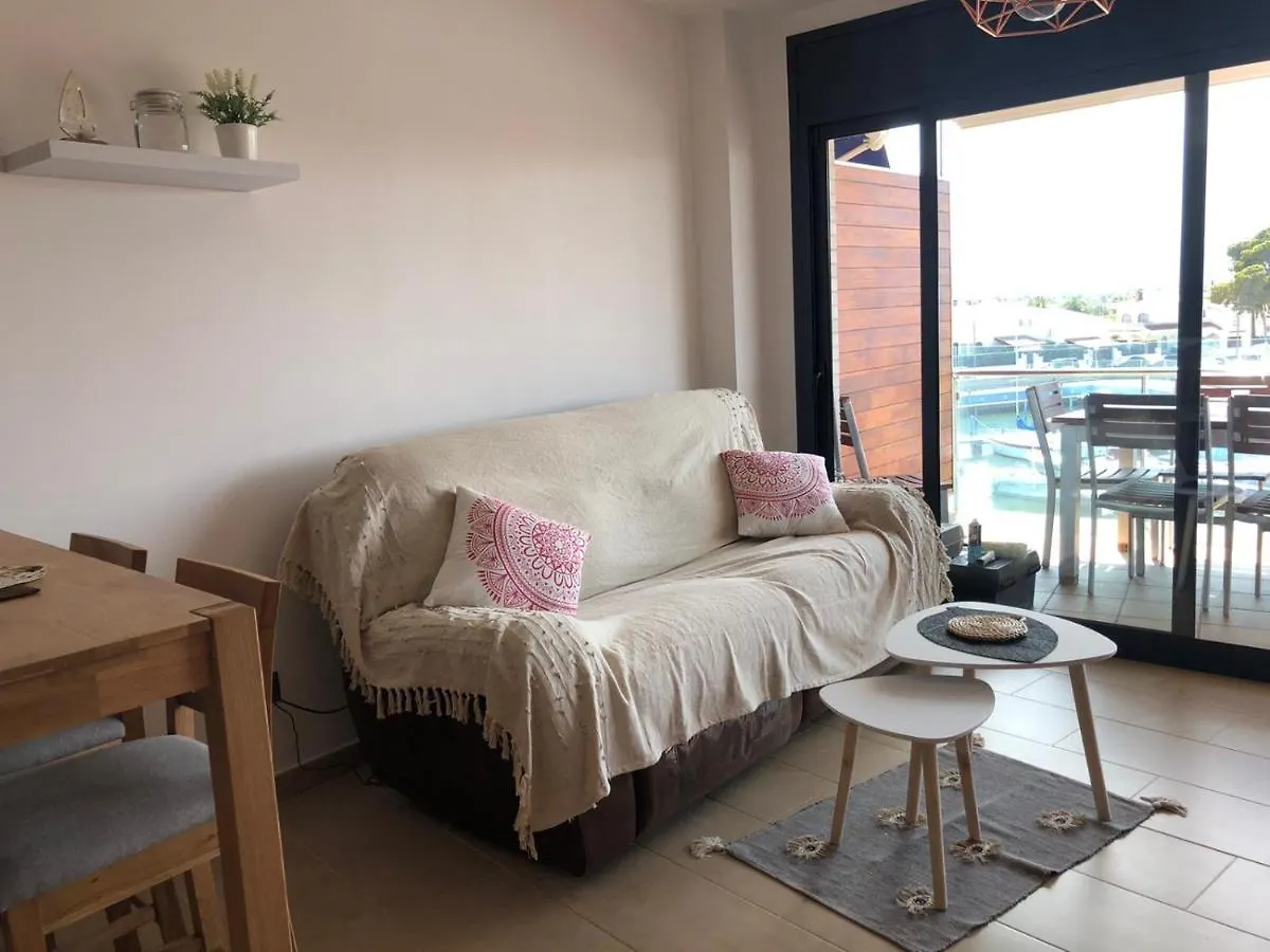 Apartment Appartement Residence A Roses - Port Trebol Avec Piscine Et Parking Prive