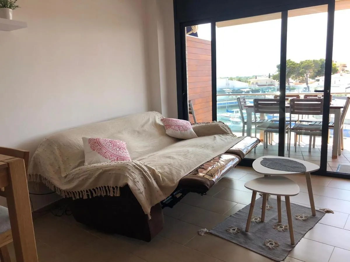 Apartment Appartement Residence A Roses - Port Trebol Avec Piscine Et Parking Prive